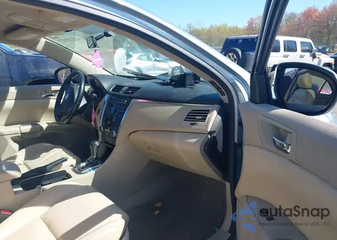 2010 Suzuki Kizashi Se из США, поврежденный, VIN JS2RE9A31A6100375